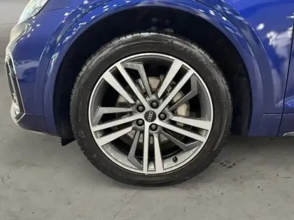 Photo 8 Audi Q5  50 TFSIe 299 S tronic 7 Quattro