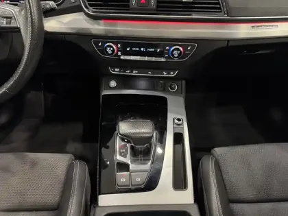 Photo 13 Audi Q5  50 TFSIe 299 S tronic 7 Quattro