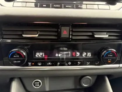 Photo 18 Nissan Qashqai  Mild Hybrid 140 ch