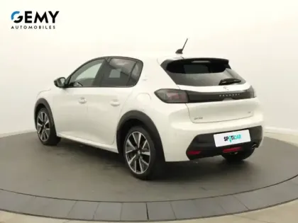 Photo 23 Peugeot 208  PureTech 100 S&S BVM6