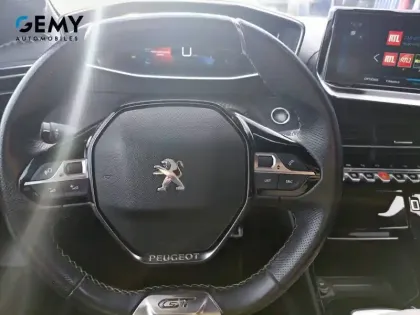 Photo 13 Peugeot 208  PureTech 100 S&S BVM6