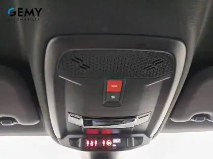 Photo 33 Peugeot 208  PureTech 100 S&S BVM6