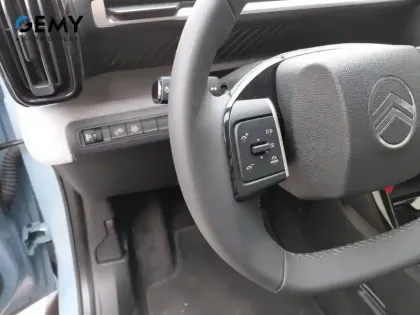 Photo 11 Citroën C3 Aircross  Hybride 145 e-DCS6