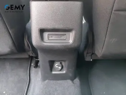 Photo 15 Citroën C3 Aircross  Hybride 145 e-DCS6