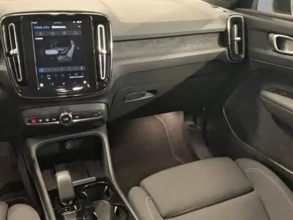 Photo 50 Volvo Xc40  Recharge 231 ch 1EDT