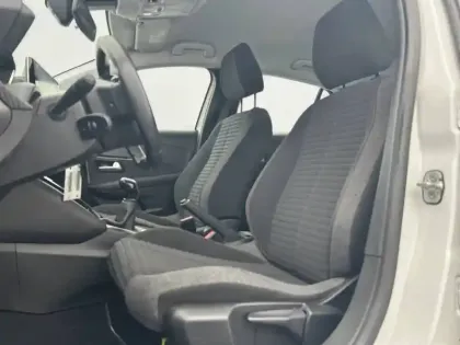 Photo 32 Peugeot 208  PureTech 75 S&S BVM5