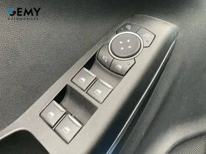 Photo 11 Ford Puma  1.0 EcoBoost 125 ch mHEV S&S BVM6