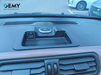 Photo 34 Fiat Panda Gén. III Ph1 NG City Cross 5