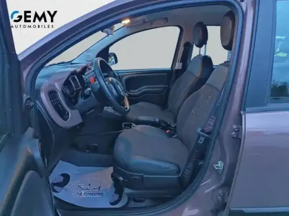 Photo 26 Fiat Panda Gén. III Ph1 NG City Cross 5