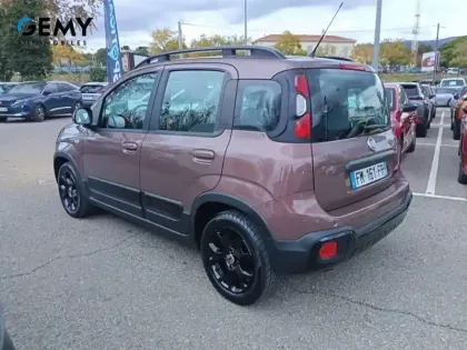 Photo 24 Fiat Panda Gén. III Ph1 NG City Cross 5