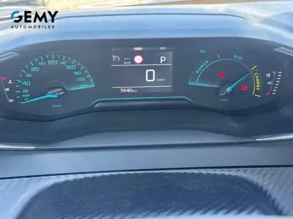 Photo 14 Peugeot 208  Hybrid 110 e-DCS6