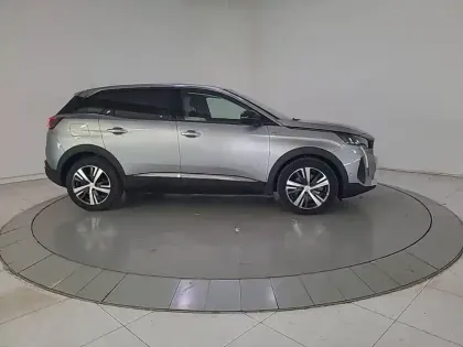 Photo 34 Peugeot 3008  Hybrid 225 e-EAT8