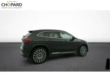 Photo 60 Mercedes GLA  250 e 8G-DCT