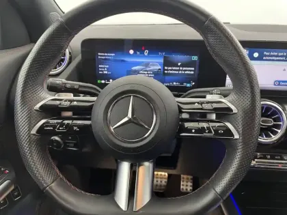 Photo 106 Mercedes GLA  250 e 8G-DCT