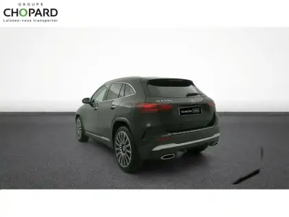 Photo 57 Mercedes GLA  250 e 8G-DCT