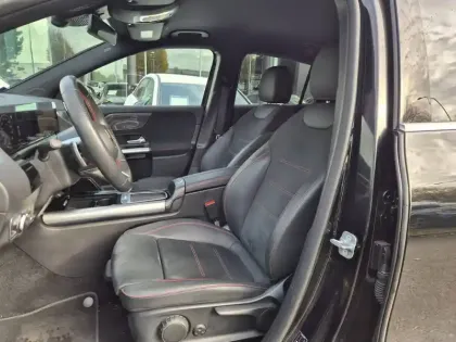 Photo 11 Mercedes GLA  250 e 8G-DCT