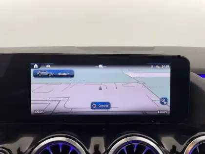 Photo 40 Mercedes GLA  250 e 8G-DCT