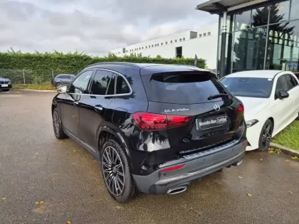 Photo 6 Mercedes GLA  250 e 8G-DCT