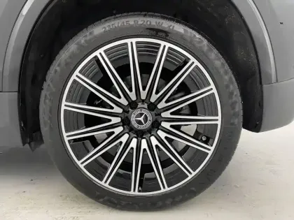 Photo 36 Mercedes GLA  250 e 8G-DCT