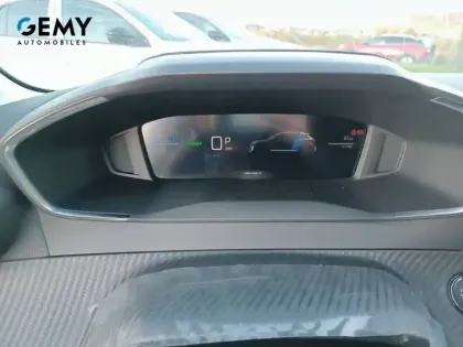 Photo 12 Peugeot 208  Electrique 54 kWh 156ch