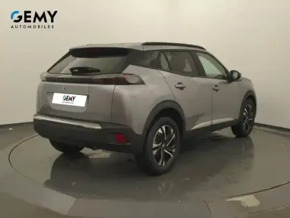 Photo 33 Peugeot 2008  PureTech 100 S&S BVM6