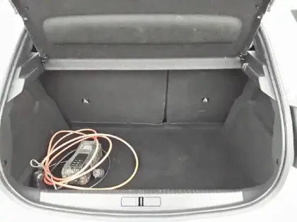 Photo 5 Peugeot 208  Electrique 50 kWh 136ch