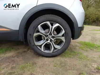 Photo 10 Renault Captur  TCe 130 EDC FAP