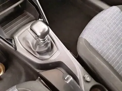 Photo 13 Peugeot 208  AFFAIRE BLUEHDI 100 S&S BVM5