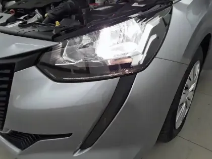 Photo 15 Peugeot 208  AFFAIRE BLUEHDI 100 S&S BVM5