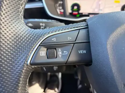 Photo 17 Audi Q3  45 TFSIe 245 ch S tronic 6