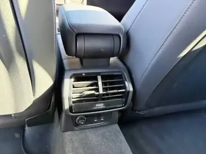 Photo 52 Audi Q3  45 TFSIe 245 ch S tronic 6