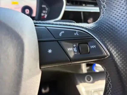 Photo 18 Audi Q3  45 TFSIe 245 ch S tronic 6