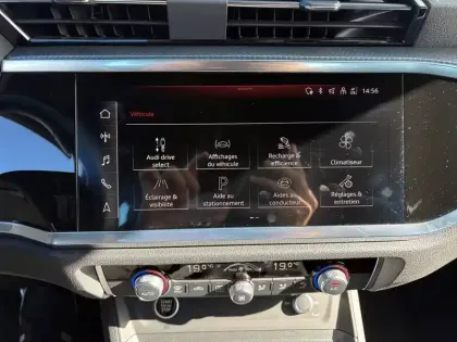 Photo 29 Audi Q3  45 TFSIe 245 ch S tronic 6