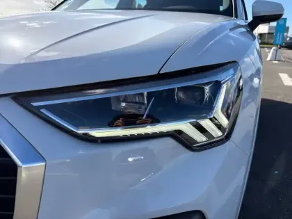 Photo 45 Audi Q3  45 TFSIe 245 ch S tronic 6