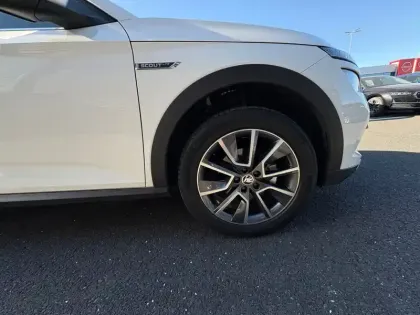 Photo 19 Skoda Kamiq  1.0 TSI Evo 110 ch BVM6