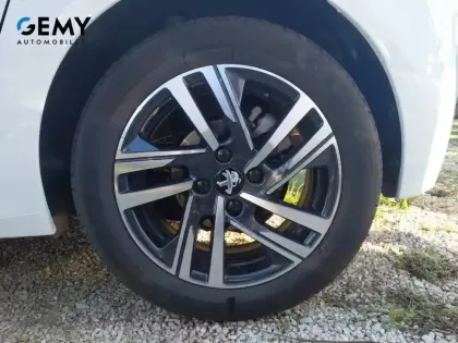 Photo 10 Peugeot 208  PureTech 100 S&S EAT8