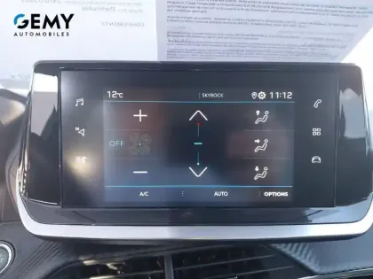 Photo 13 Peugeot 208  PureTech 100 S&S EAT8