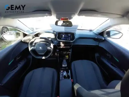 Photo 7 Peugeot 208  PureTech 100 S&S EAT8