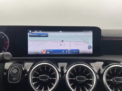 Photo 20 Mercedes Classe A  200 d 8G-DCT