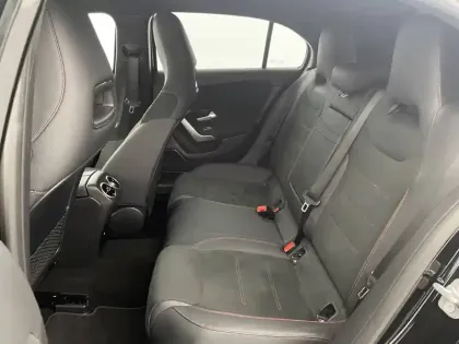 Photo 47 Mercedes Classe A  200 d 8G-DCT