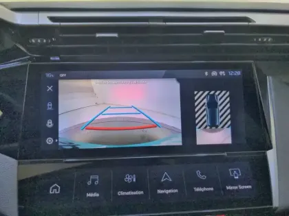 Photo 14 Peugeot 308  PHEV 180 e-EAT8