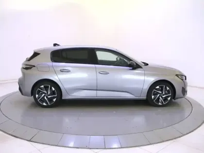 Photo 23 Peugeot 308  PHEV 180 e-EAT8