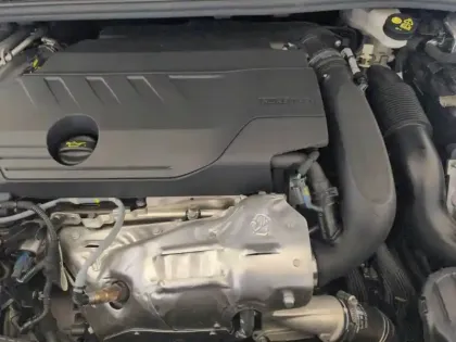 Photo 31 Peugeot 308  PHEV 180 e-EAT8