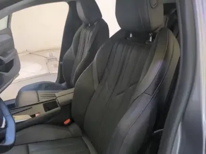 Photo 8 Peugeot 308  PHEV 180 e-EAT8