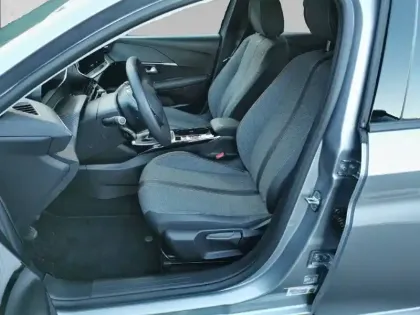 Photo 10 Peugeot 208  Electrique 50 kWh 136ch