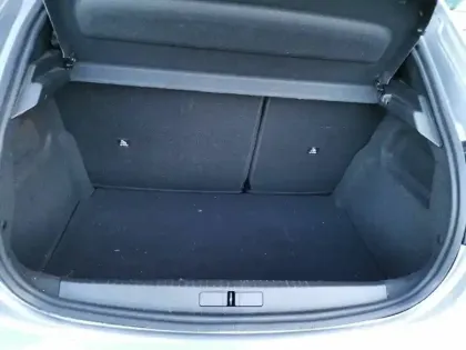 Photo 5 Peugeot 208  Electrique 50 kWh 136ch