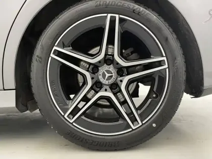 Photo 16 Mercedes Classe B  180 7G-DCT