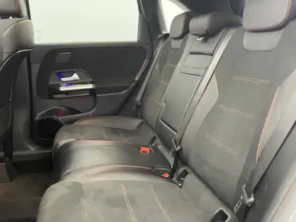 Photo 15 Mercedes Classe B  180 7G-DCT