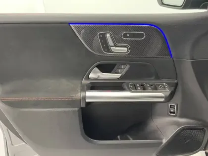 Photo 30 Mercedes Classe B  180 7G-DCT