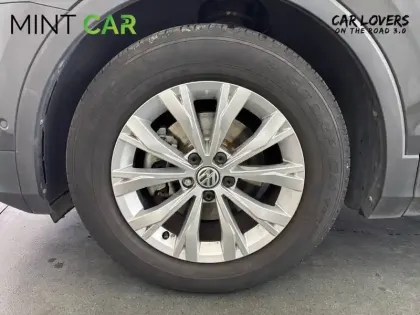 Photo 8 Volkswagen Tiguan  1.5 TSI EVO 150 DSG7